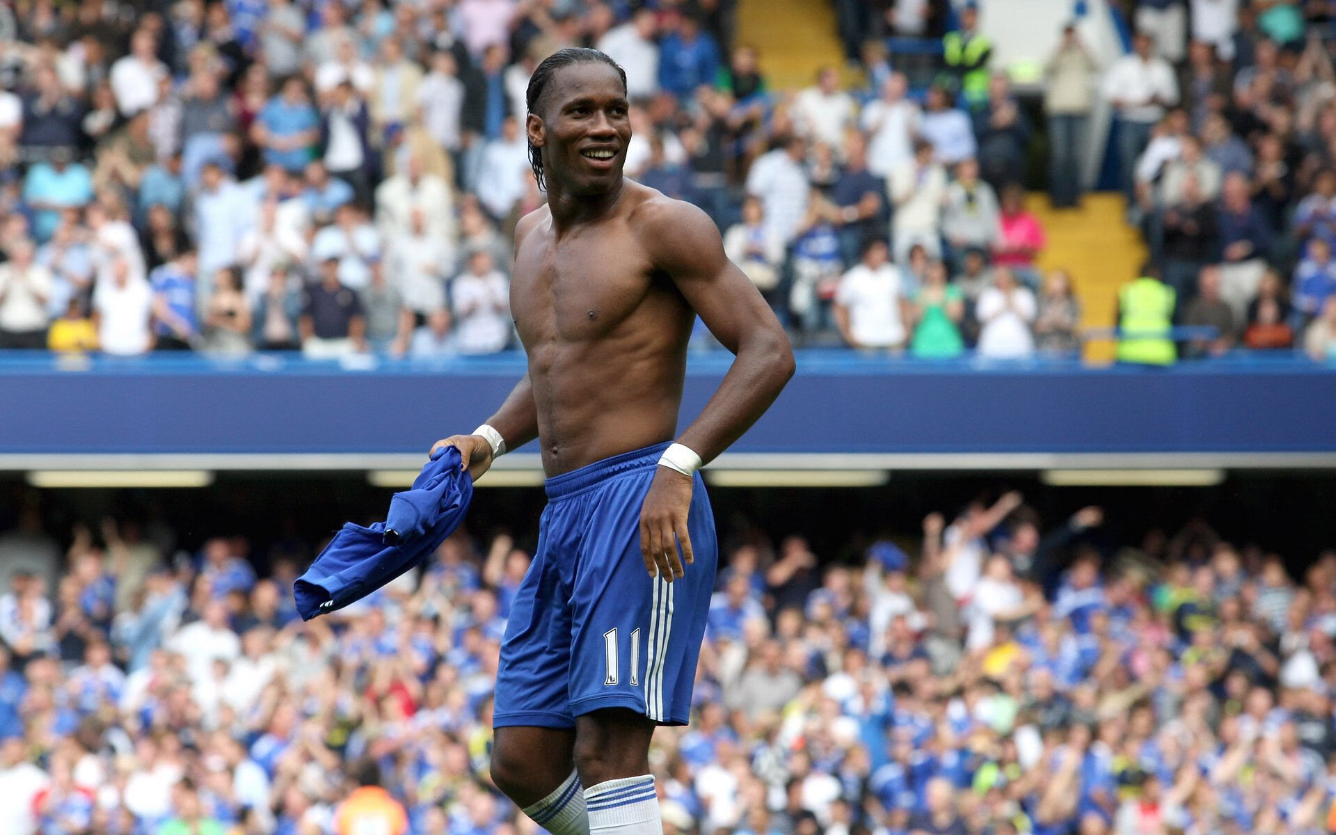 “高新体育中心武术赛：传统与现代结合，展现中国武术魅力”