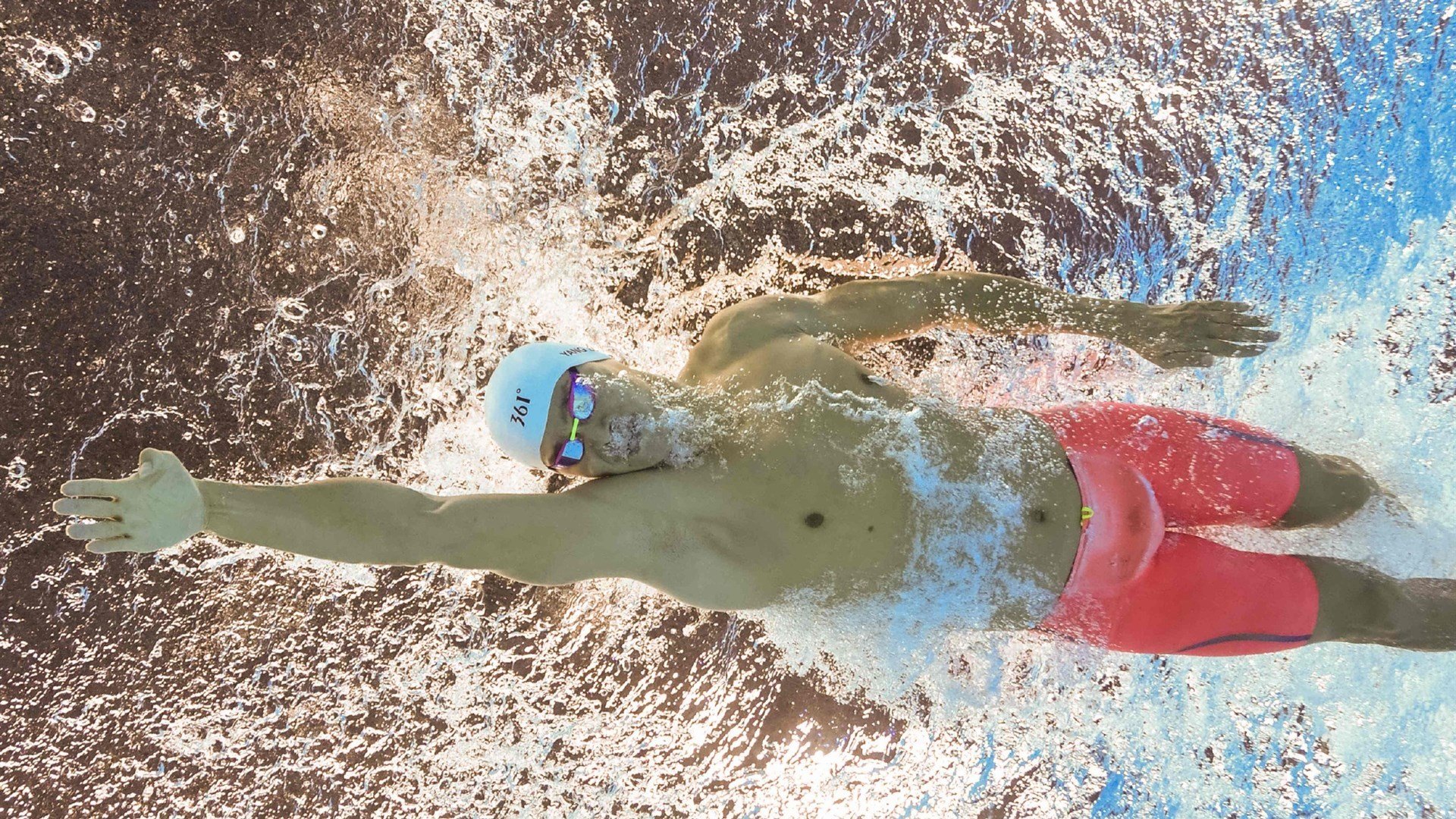 爱游戏-城市艺术体操表演，运动与文化的精彩融合，城市艺术字体设计