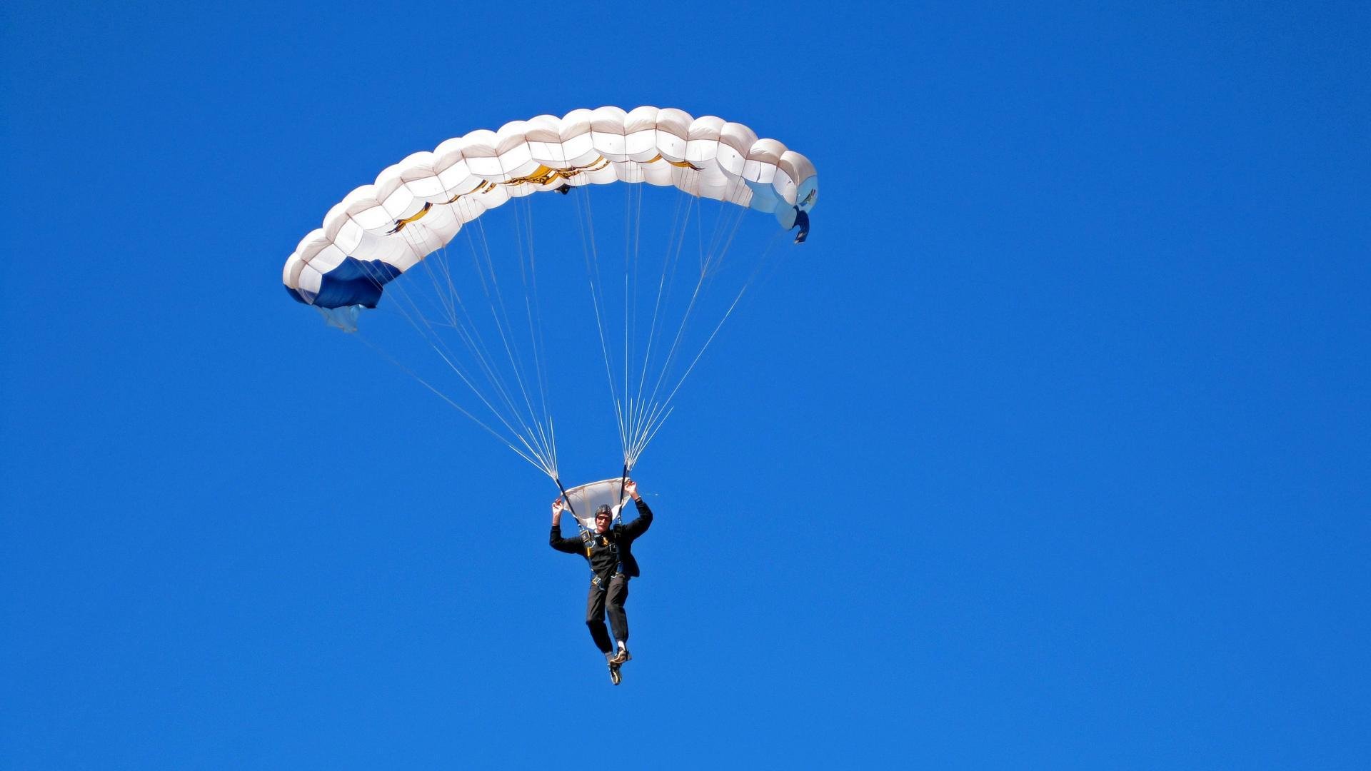 赛场风云变幻：突发事件分析及应对经验，赛场风云wwe